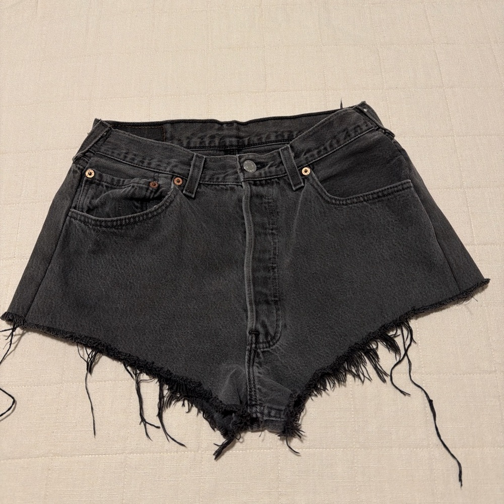 Vintage Levi’s shorts